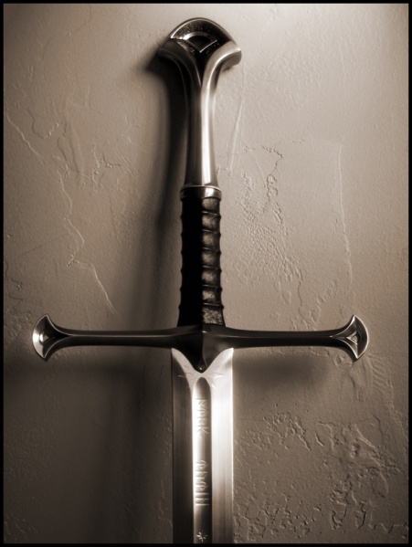 Файл:Anduril.jpg
